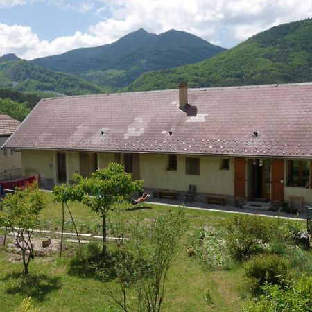 Chambres Et Table D'Hote Le Petit Radis Lus-la-Croix-Haute Zewnętrze zdjęcie